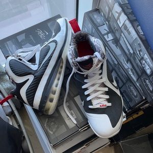 LEBRON 9 “SCARFACE”